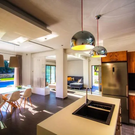 Meliti Chania (Crete)